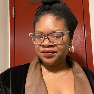 Meet your Posher, Lillian